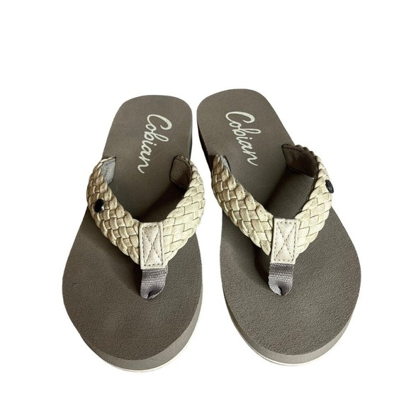 Cobian Women’s Size US 6 Braided Bounce Sandal Straps Comfort Slip On NEW - Picture 2 of 13